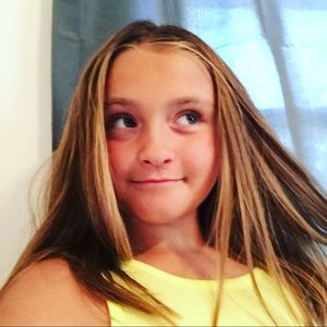 Meet your Posher, Mya